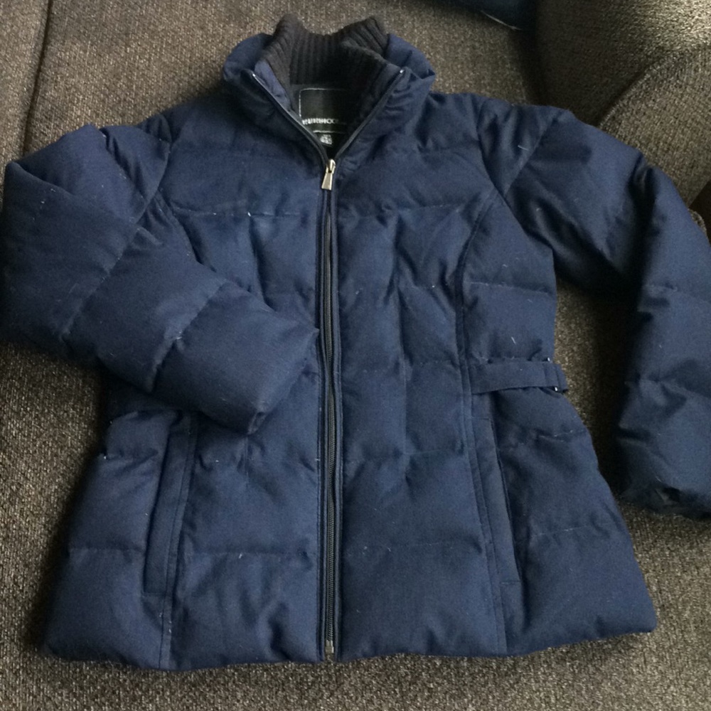 Zip up down coat